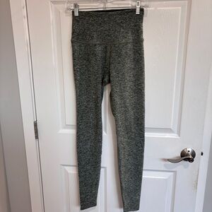 Beyond Yoga Green Leggings | Size Medium